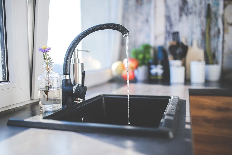 selecting a kitchen sink